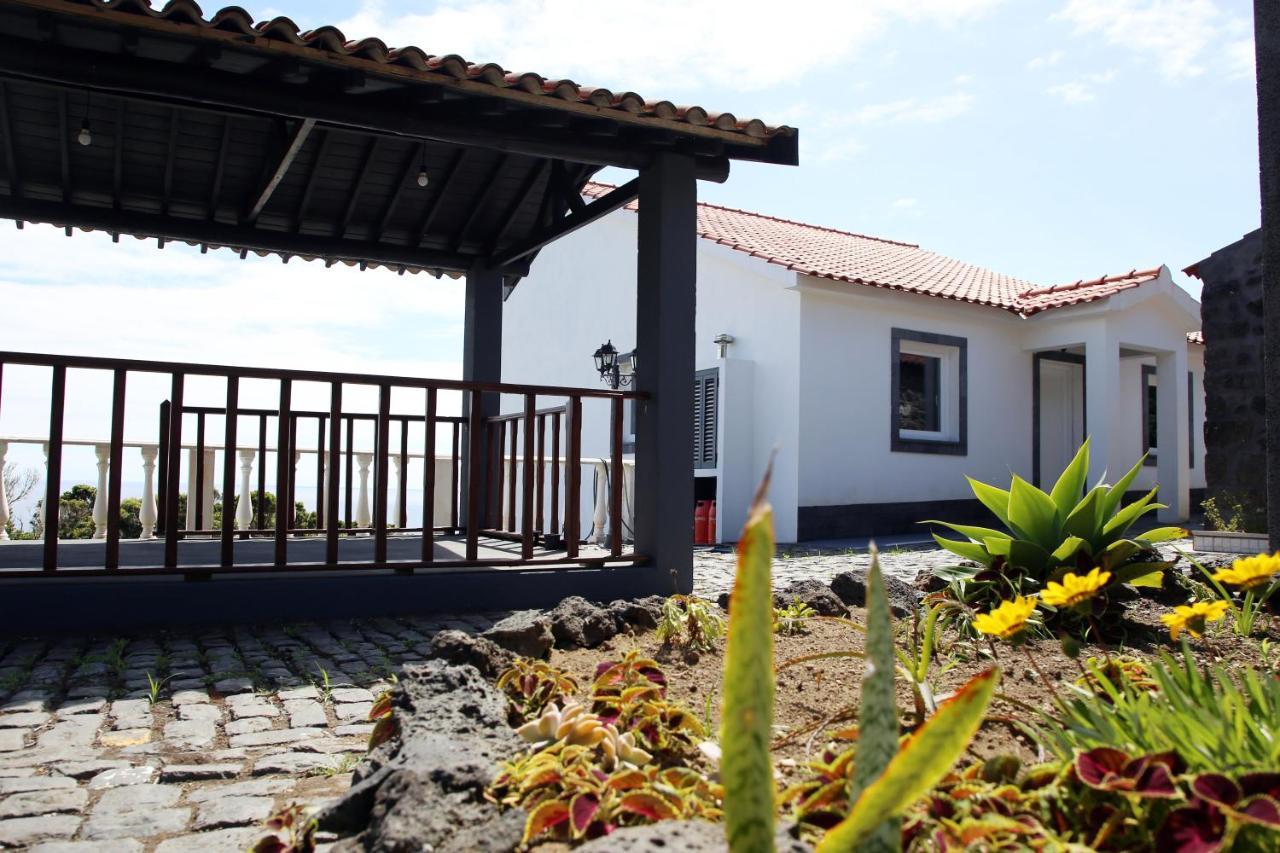 Villa Capelinhos Capelo Exterior photo